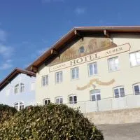 Hotel Alber，位于Marktl的酒店