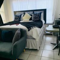 short heaven private lodge，位于布隆方丹Bloemfontein Central的酒店