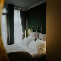 Luxury Inn Grand Residences，位于第比利斯Saburtalo的酒店