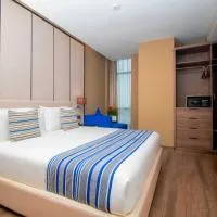 CIKA GOLDEN HOTEL and SUITES，位于洛美的酒店