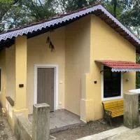 Village Nest - The Country Cottage，位于Tilamola的酒店