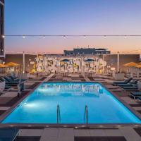Hilton Buena Park Anaheim，位于博伟公园富勒顿市机场 - FUL附近的酒店