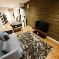 Adenia Padma 3 Bedroom House，位于Kalibanteng-kidul阿克马德雅妮机场 - SRG附近的酒店