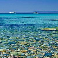 Deluxe Mistral Room，位于夸尔图-圣埃莱娜的酒店