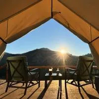 Tent 1 Oxen-Le-Fields Montana,位于Sula的酒店