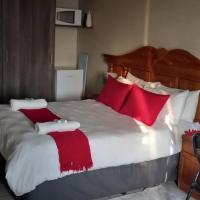 Delutz Overnight Accommodation Room 1，位于波罗瓜尼波罗克瓦尼国际机场（彼得斯堡国际机场） - PTG附近的酒店