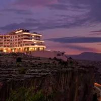 Hotel Indigo Jabal Akhdar Resort & Spa by IHG，位于Al ‘Aqar的酒店