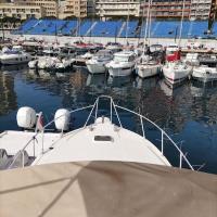 Bateau tout confort au Port de Monaco，位于蒙特卡罗Port Hercule的酒店