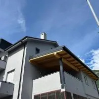 Noele，位于Esine的酒店