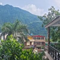 Praana Wellness Resort by Around stays，位于瑞诗凯诗的酒店