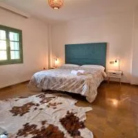 Villa Arte de Aguilas，位于El Palo的酒店