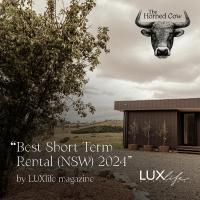 The Horned Cow - award winning luxe semi-rural house 10mins from Orange，位于Lucknow奥兰治机场 - OAG附近的酒店