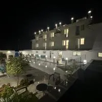 Danelis Hotel,位于Edelény的酒店
