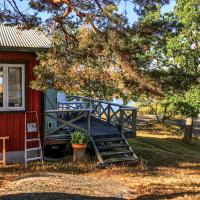 1 Bedroom Lovely Home In Oskarshamn，位于奥斯卡港Oskarshamn Airport - OSK附近的酒店