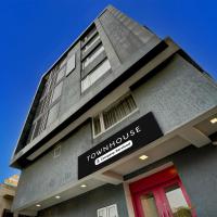 Super Townhouse Ulsoor Near Halasuru Metro Station，位于班加罗尔Ulsoor的酒店