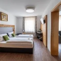 Hotel zum ehem. königl. Bayr. Forsthaus,位于瓦尔德萨森的酒店