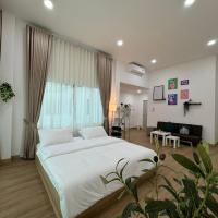 Kiri Maison in Ranong，位于Ban Phon Rang拉廊机场 - UNN附近的酒店