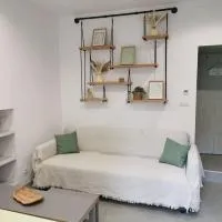 charmant appartement au cœur du village，位于Claret的酒店