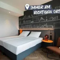 LOGINN Hotel Köln Airport，位于科隆的酒店