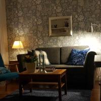 Leilighet i enebolig på Valderøya ved Ålesund，位于Ytterland奥勒松机场 - AES附近的酒店