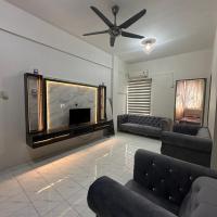 Idola Homestay Sandakan，位于Sandakan山打根机场 - SDK附近的酒店