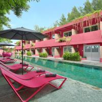 PinkCoco Gili Trawangan - Constant Surprises - for Cool Adults Only，位于吉利特拉旺安的酒店