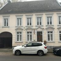 wohnen in 400 Jahre alter ehem Lateinschule LS24，位于门兴格拉德巴赫Wickrathberg的酒店