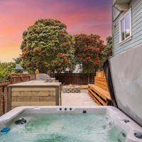 1 block to beach, Private Hot Tub, Fire Pit and BBQ，位于El Granada的酒店
