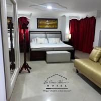 La Casa Blanca Hotel，位于布埃纳文图拉Gerardo Tobar López Airport - BUN附近的酒店