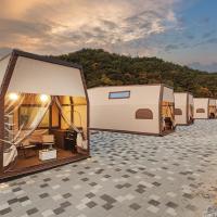 Wonju Laha Glamping & Pension，位于原州市Wonju Airport - WJU附近的酒店