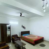 Hotel Abhinov，位于迪布鲁加尔Dibrugarh Airport - DIB附近的酒店