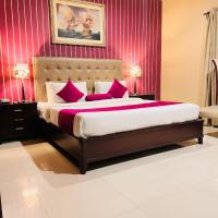 Grand Regent Hotel and Suites，位于费萨拉巴德Faisalabad International Airport - LYP附近的酒店