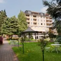 陶纳斯公园酒店，位于上乌瑟尔的酒店