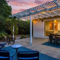 Goleta Getaway by AvantStay Private Backyard 1.5mi to the Beach，位于圣巴巴拉Goleta的酒店