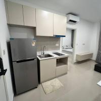 Parkland Apartment - Condo rental，位于金边Russey Keo的酒店