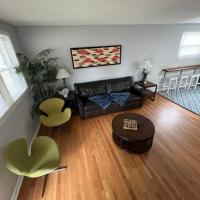 Fantastic 3BR Close to Botanical Gardens and Airport，位于诺福克诺福克国际机场 - ORF附近的酒店