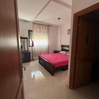 très joli appartement a coté de l'airport fes，位于Oulad Tayeb费兹萨伊斯机场 - FEZ附近的酒店