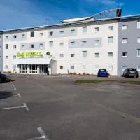 B&B HOTEL Calais Terminal Cité Europe 2 étoiles，位于科凯勒的酒店