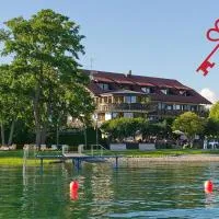 Hotel Heinzler am See,位于博登斯边的伊门施塔特的酒店
