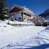 Hotel Beau Sejour Pré-Saint-Didier，位于普雷圣迪迪埃的酒店