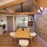Le gîte du Verger - Appartement à Arc et Senans，位于阿克和瑟南的酒店