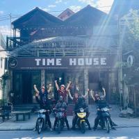 Time House - Tours & Motorbikes Rental，位于河江的酒店