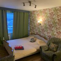 Jalaka, Nice 2-bedroom apartment - 1 big bed - 2 single bed，位于塔尔图Tartu Airport - TAY附近的酒店