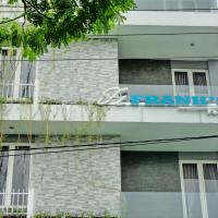 弗兰克酒店，位于泗水Mulyorejo的酒店