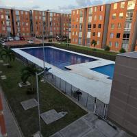 Apartamento con parqueadero y piscina，位于伊瓦格伊瓦格机场 - IBE附近的酒店