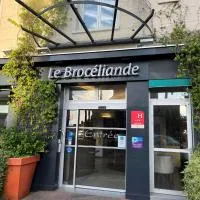 Hotel le Broceliande - Sure Hotel Collection by Best Western，位于贝代的酒店