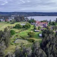 Mary MacKillop Spirituality Centre Central Coast，位于Kincumber South的酒店