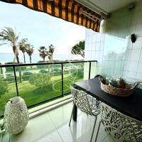 LONDON CANNES, vue mer，位于戛纳戛纳-曼德机场 - CEQ附近的酒店