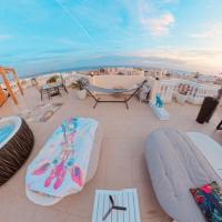 The Rooftop - Amazing apartment - Sea view - Pool - Penthouse -Jacuzzi - Sharm el Sheikh，位于沙姆沙伊赫沙姆沙伊赫国际机场 - SSH附近的酒店