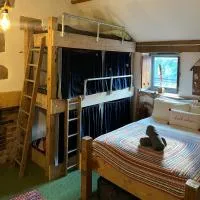 Matlock Glamping Rooms,位于马特洛克的酒店